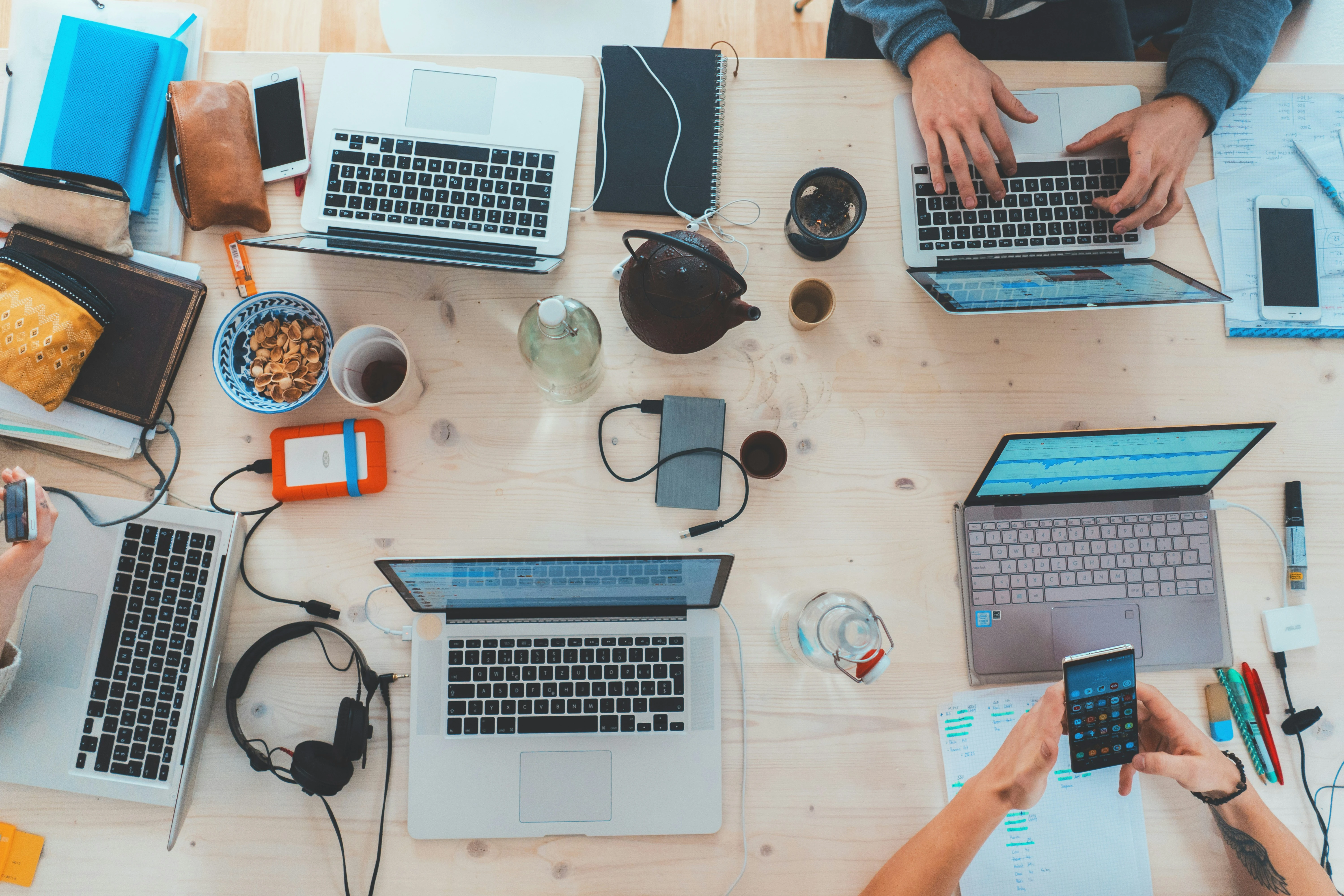 Tim Profesional Croloze Digital Agency Tim Profesional Croloze Digital Agency Indonesia - Ahli SEO, Paid Ads, dan Web Development