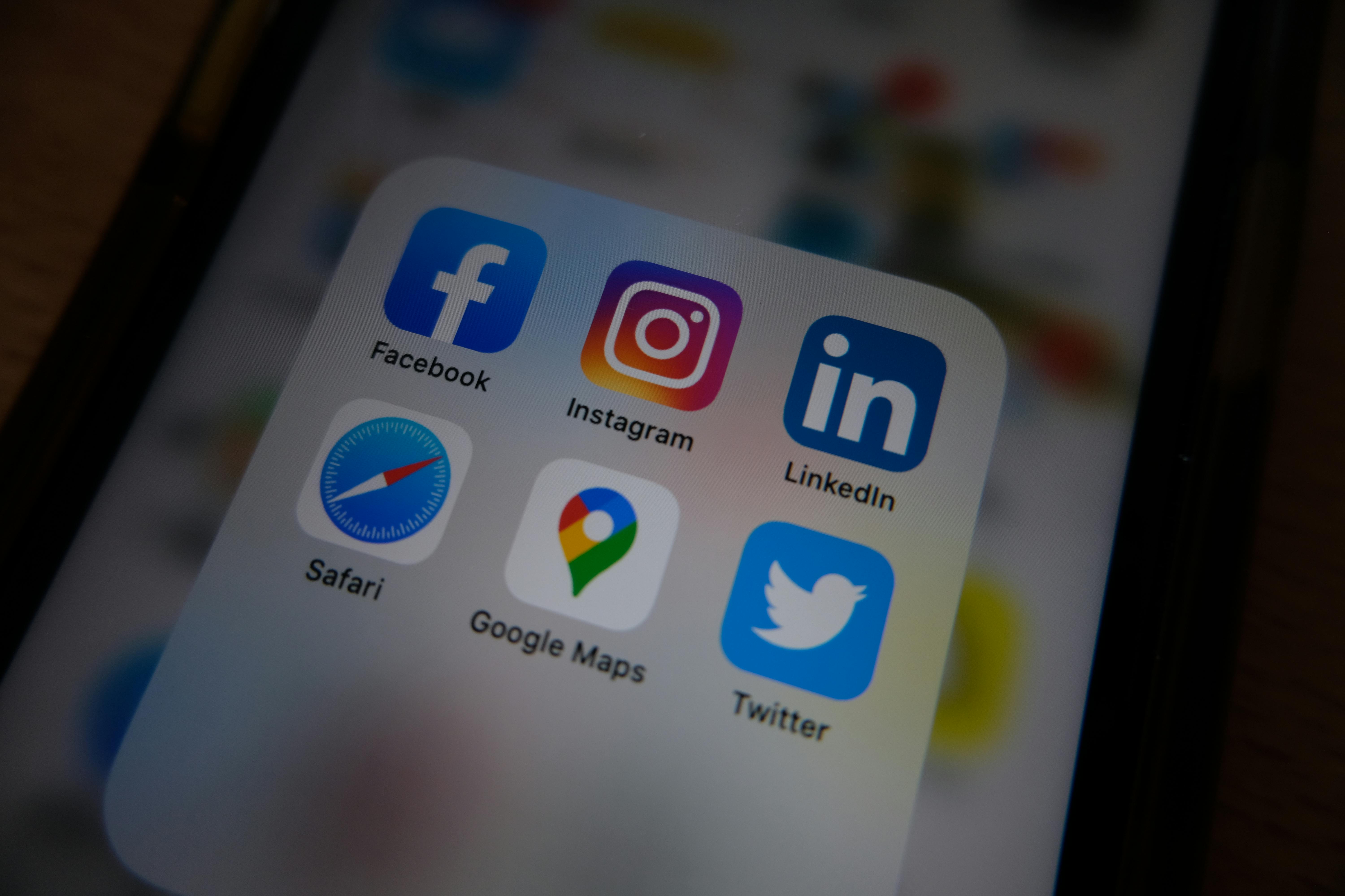 12 Cara Membuat Konten Viral di Media Sosial