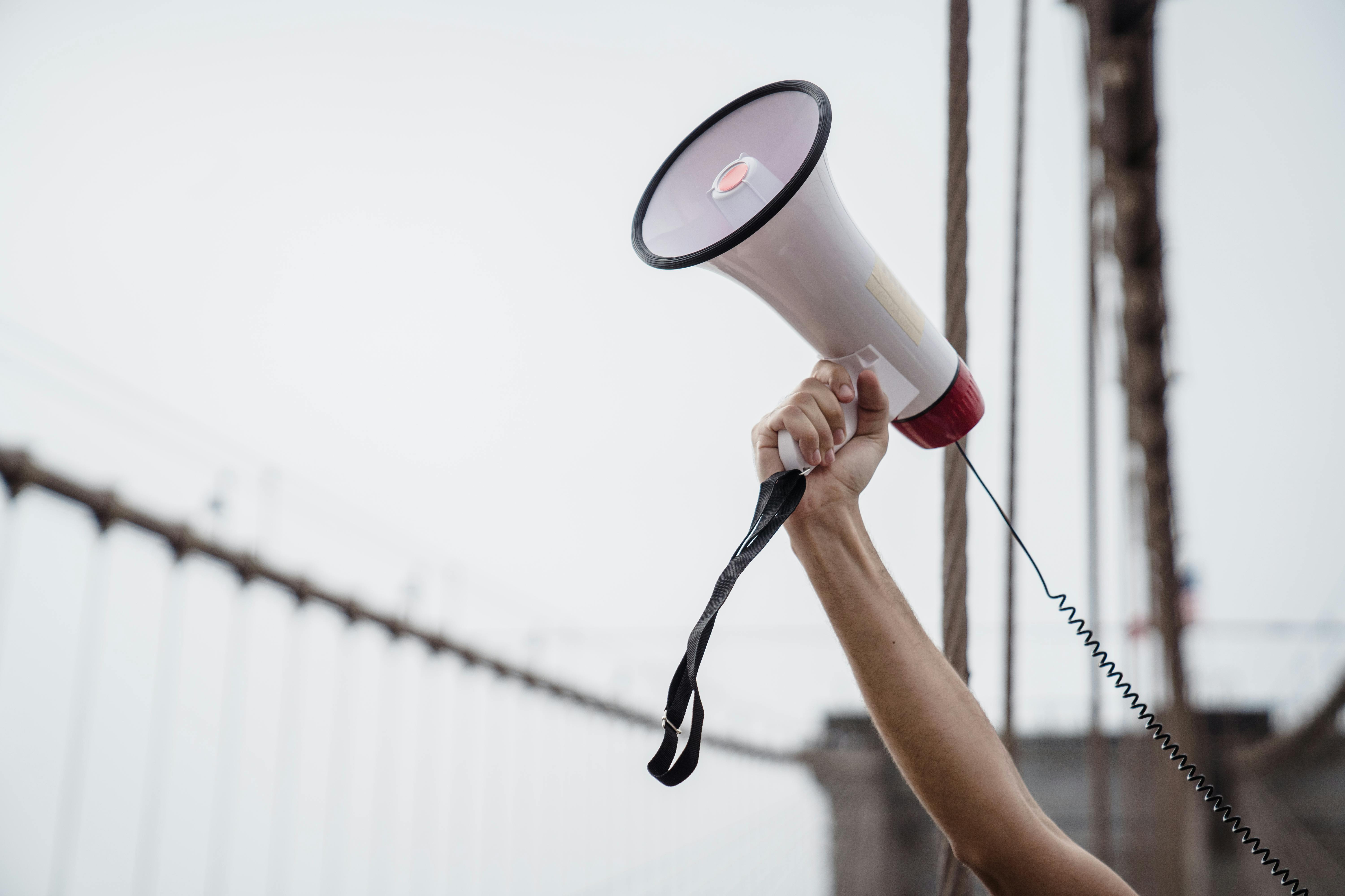 9 Tips Menggunakan Tone of Voice di Media Sosial